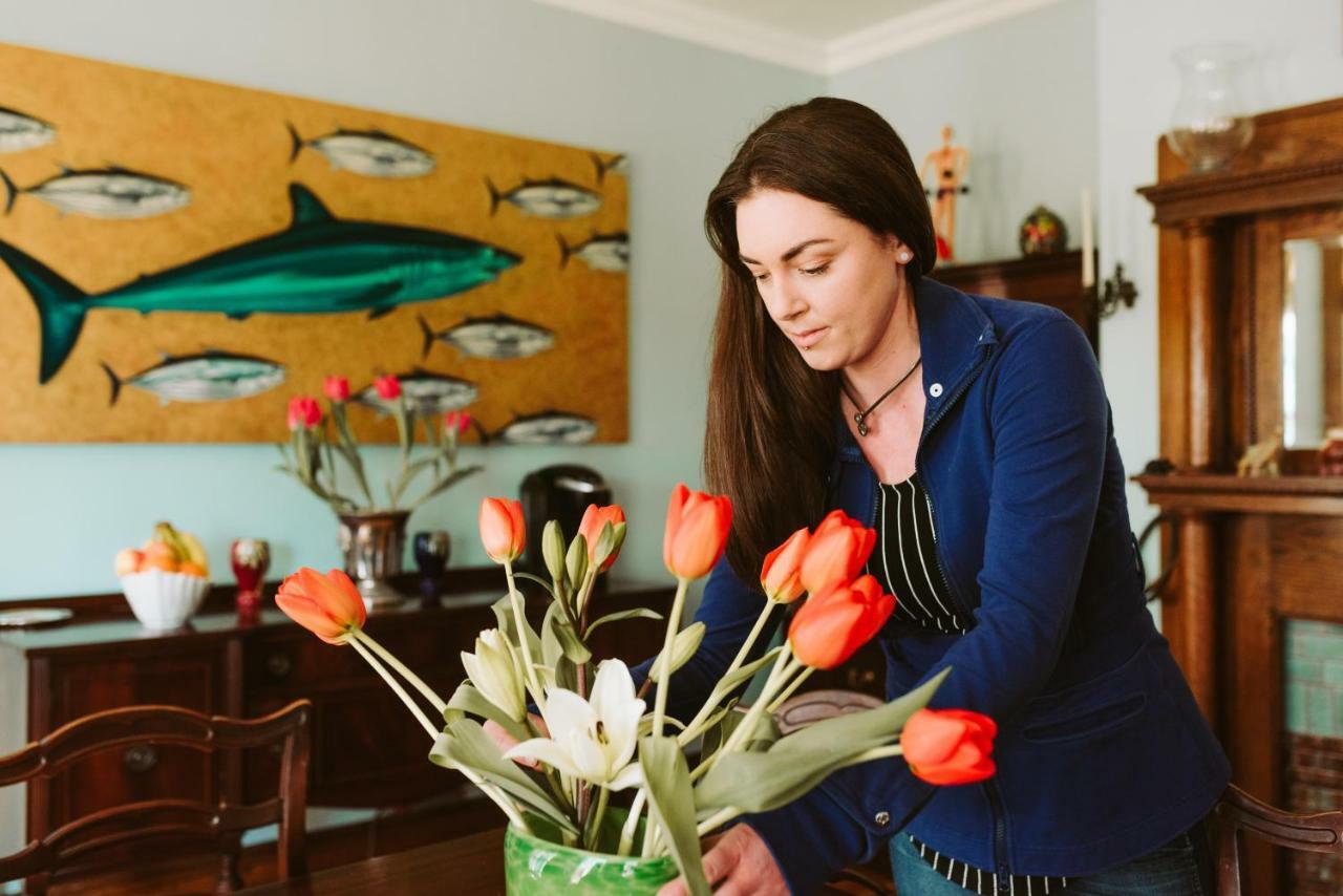 Alicion Bed & Breakfast Lunenburg Bagian luar foto